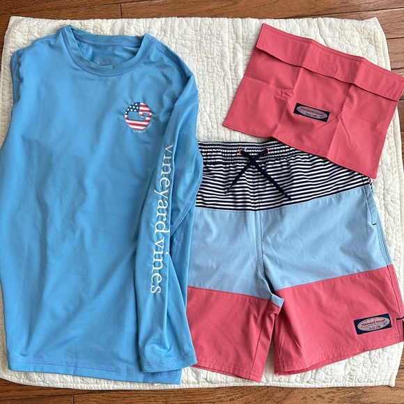 Vineyard Vines Other - 3Pc Set Vineyard Vines swim board shorts, matching Rash guard & storage pouch